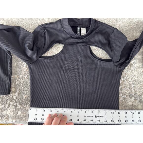 H&M Size S Cutout Crewneck Mini Sheath Dress Black Long Sleeve Pullover - Picture 6 of 8